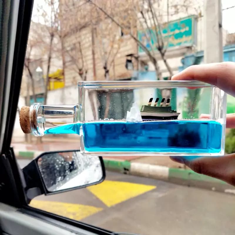 کوری کشتی معلق تایتانیک طرح بطری — تصویر ۶