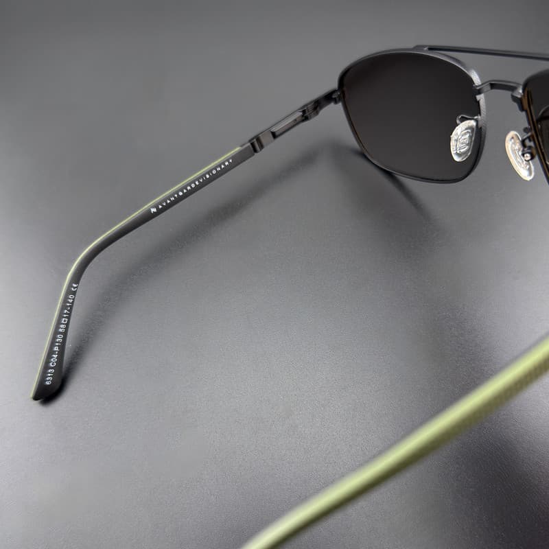 عینک آفتابی خلبانی (Aviator) آلبرت وگ مدل 6313C04-P130 Polarized Avantgarde Visionary — تصویر ۶