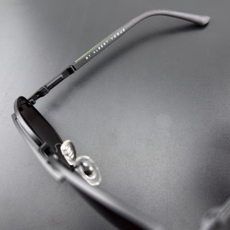 عینک آفتابی خلبانی (Aviator) آلبرت وگ مدل 6313C04-P130 Polarized Avantgarde Visionary — تصویر ۷