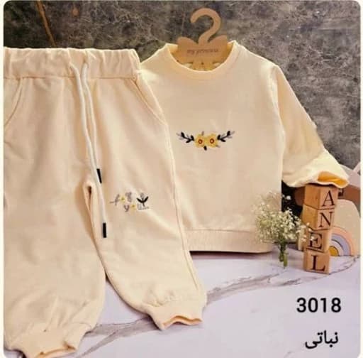 بلوز شلوار دخترانه جنس دورس گلدوزی سایز۶۵ — تصویر ۳