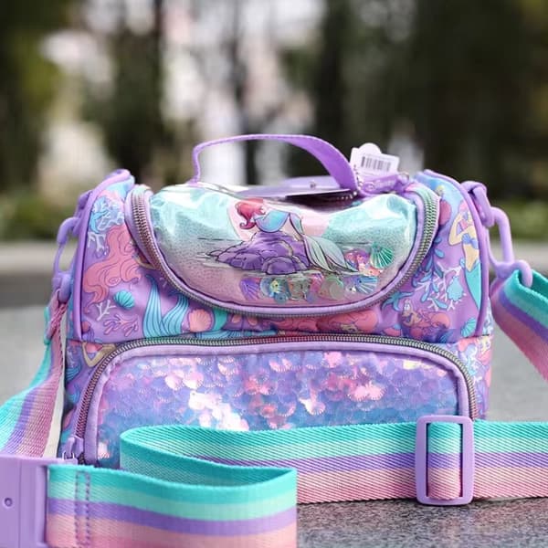 کیف غذا 2 طبقه Smiggle طرح آریل — تصویر ۳