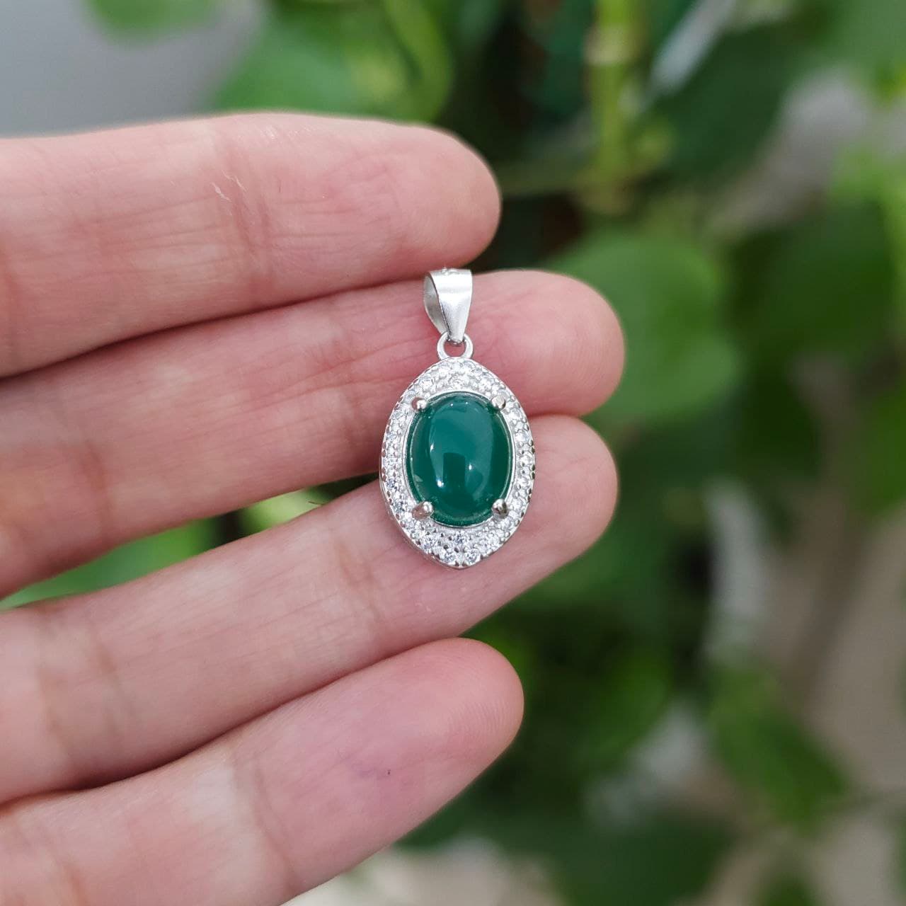 گردنبند نقره زمرد بیضی سنگ طبیعی 1111 MT — تصویر ۲