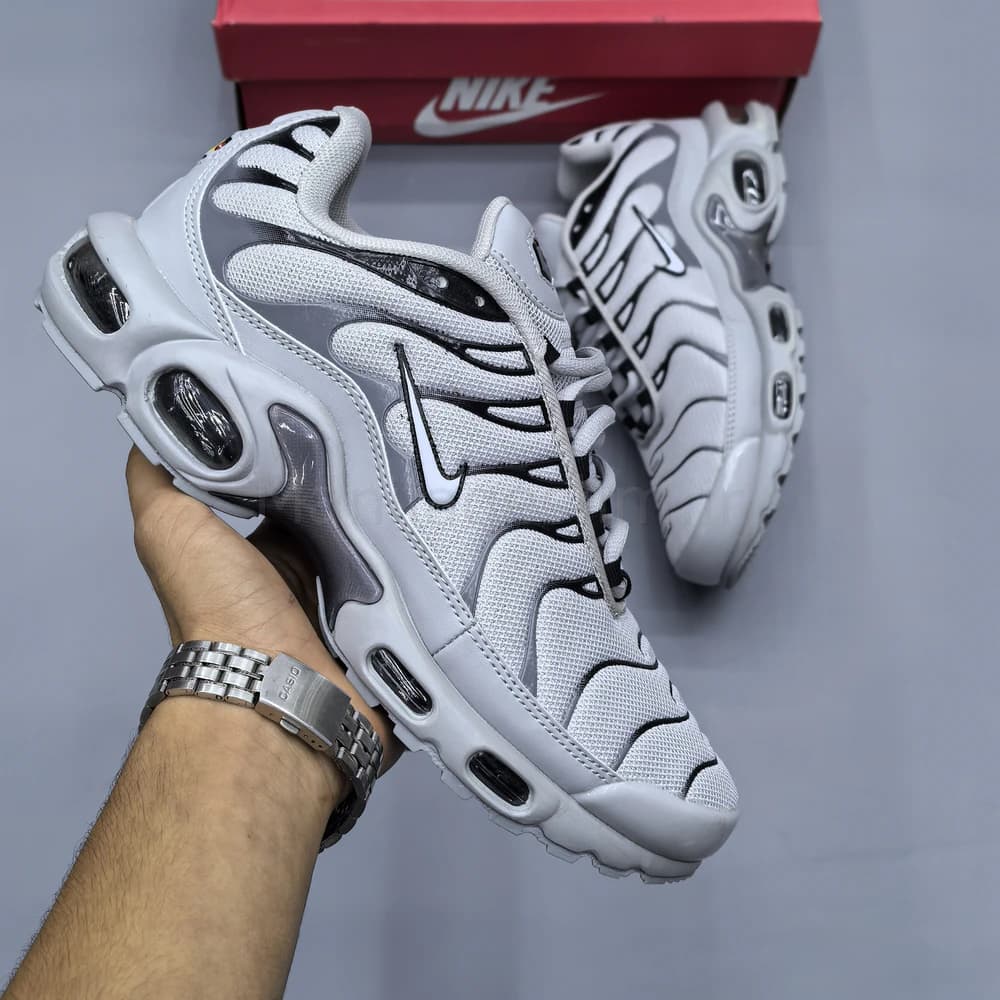 کفش نایک ایر مکس تی‌ان طوسی Nike Air Max TN Plus
