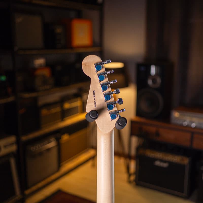 گیتار الکتریک طرح فندر Fender HSS Strat White — تصویر ۴