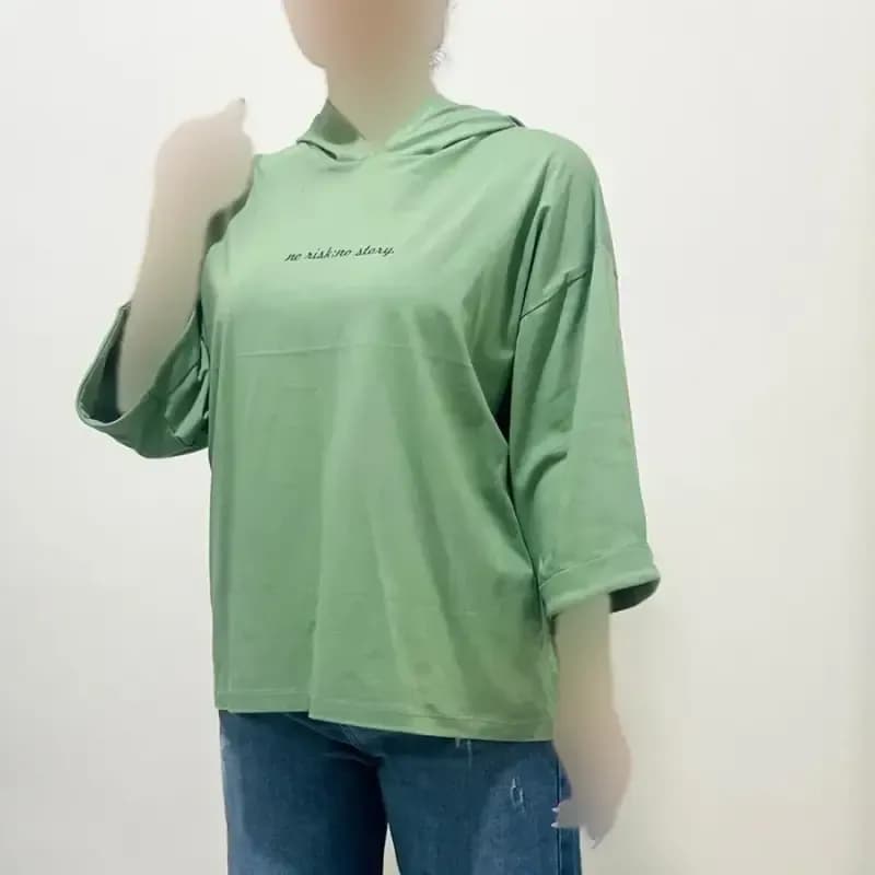 تیشرت باکسی کلاهدار چاپی نخ پنبه لش — تصویر ۶