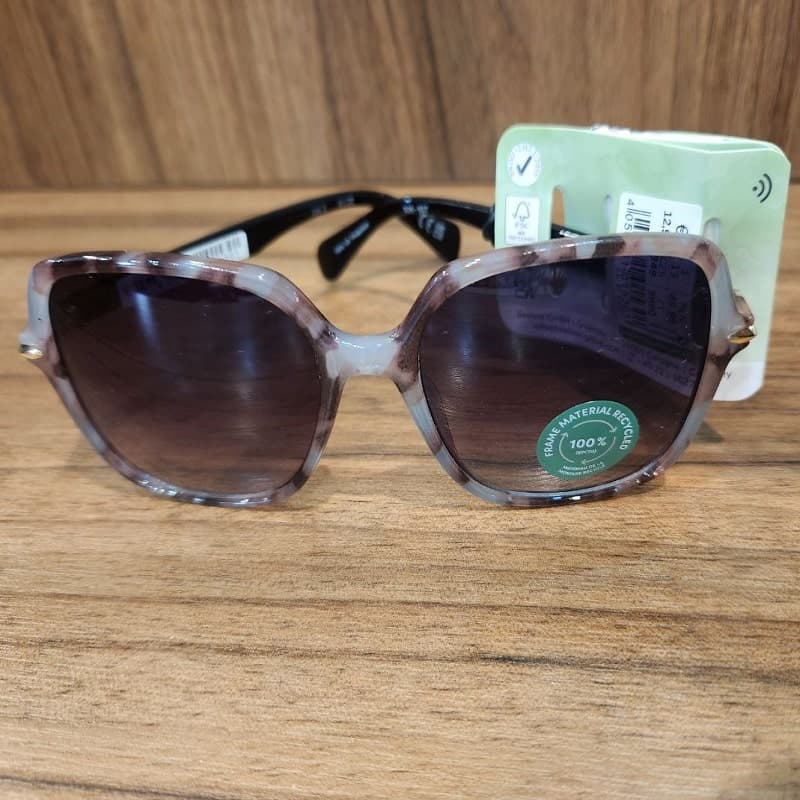 عینک آفتابی زنانه مربعی برند اکسسورایز Accessories 326-927 — تصویر ۳