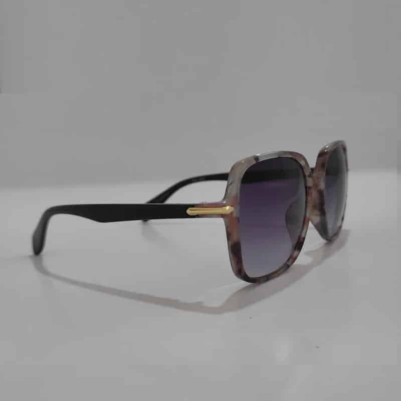 عینک آفتابی زنانه مربعی برند اکسسورایز Accessories 326-927 — تصویر ۲