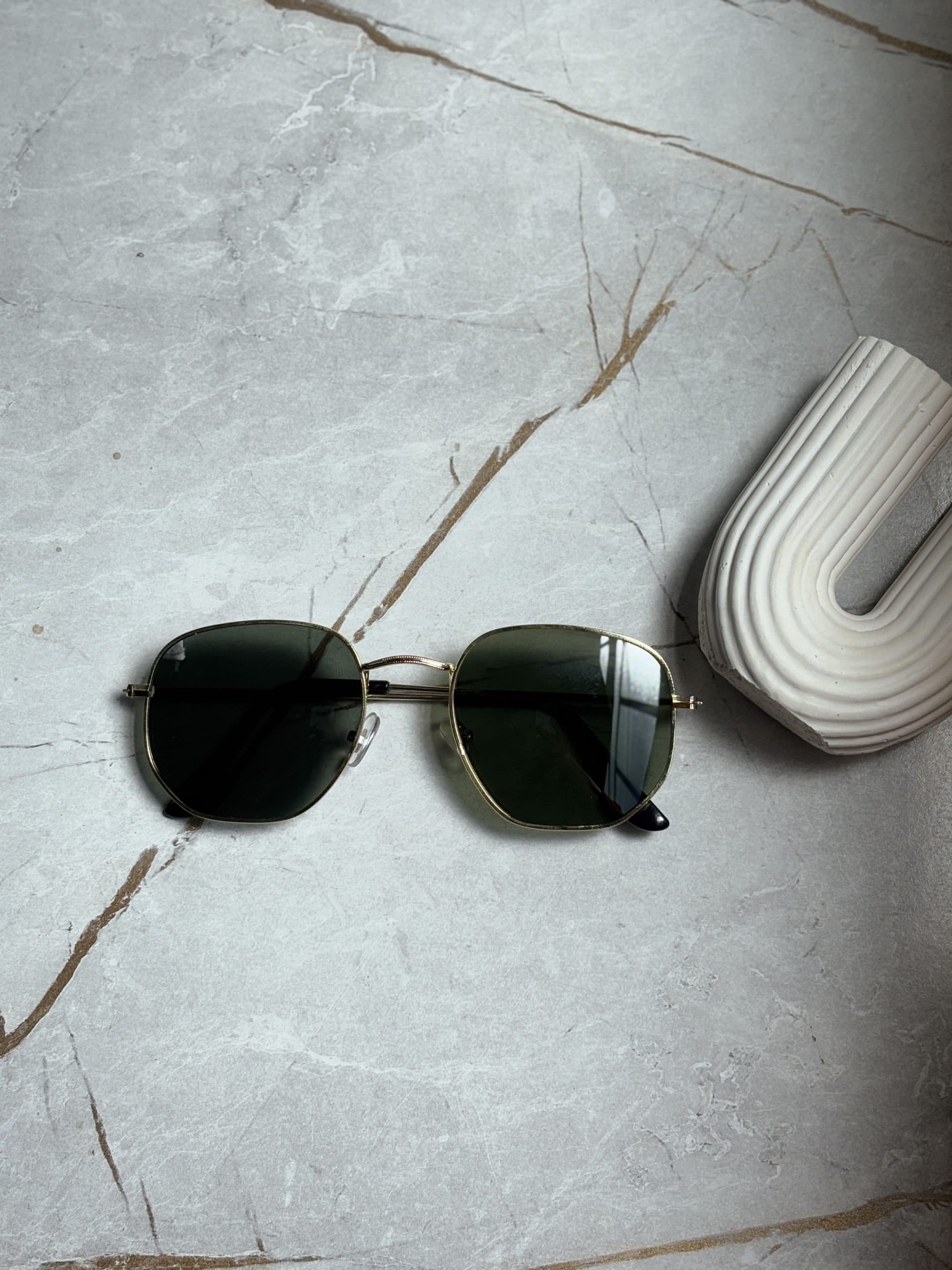عينك افتابي اورجینال Ray Ban ری بن زنانه دخترانه مردانه اسپرت لاکچری یووی ۴۰۰ — تصویر ۲