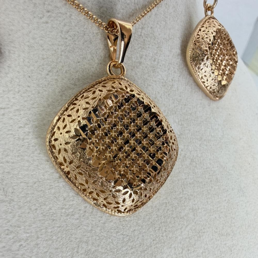 نیم ست ژوپینگ اصل زنانه طرح طلا طرح فیوژن کد 28563 — تصویر ۳