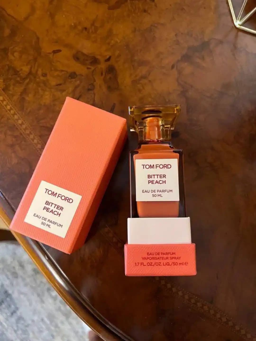 عطر تامفورد بیتر پیچ | Tom ford Bitter Peach — تصویر ۳