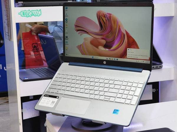 لپ تاپ 15.6 اینچی اچ پی مدل HP Laptop 15-dy2792wm I3-1115 G4 8GB 256SSD — تصویر ۲