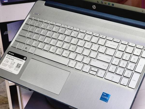 لپ تاپ 15.6 اینچی اچ پی مدل HP Laptop 15-dy2792wm I3-1115 G4 8GB 256SSD — تصویر ۵