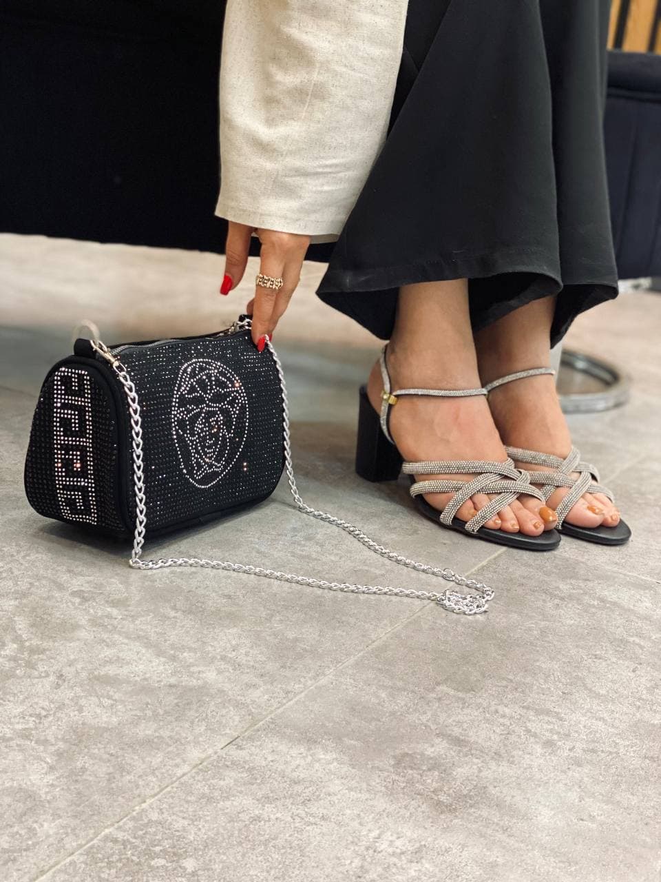 کیف نگینی با بند بلند زنجیری — تصویر ۲