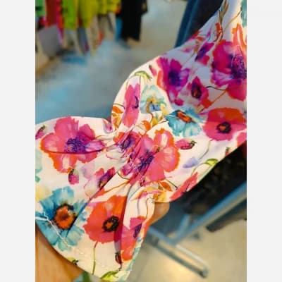 شومیز دخترانه یقه چین دار — تصویر ۴