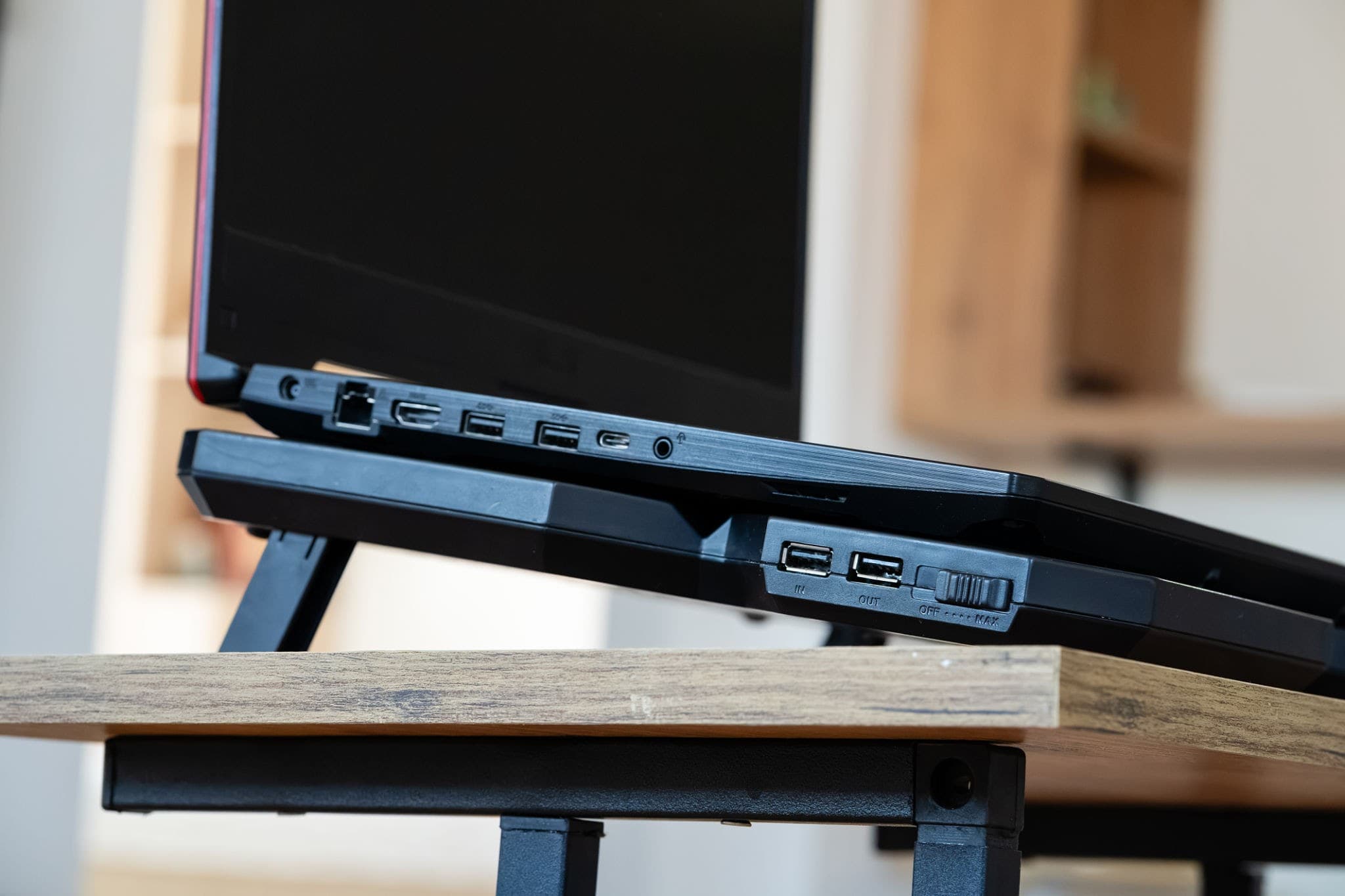 لپ تاپ گیمینگ استوک ایسوس مدل asus rog zephyrus duo 16 صفحه نمایش 16 اینچ گرافیک RTX 5090 — تصویر ۳