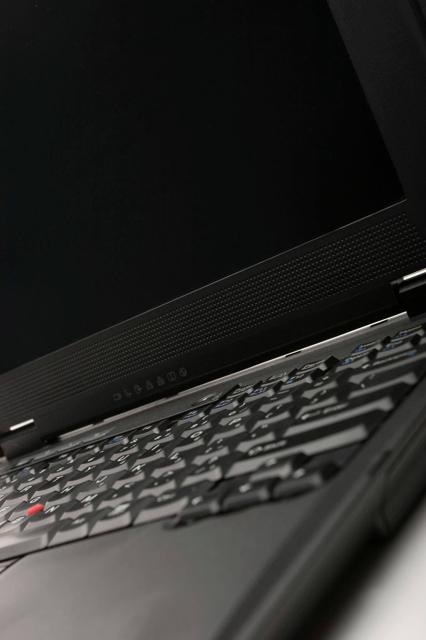 لپ تاپ مهندسی استوک لنوو مدل lenovo thinkpad p53 پردازنده Core i7 نسل 9 گرافیک Quadro T2000 — تصویر ۲