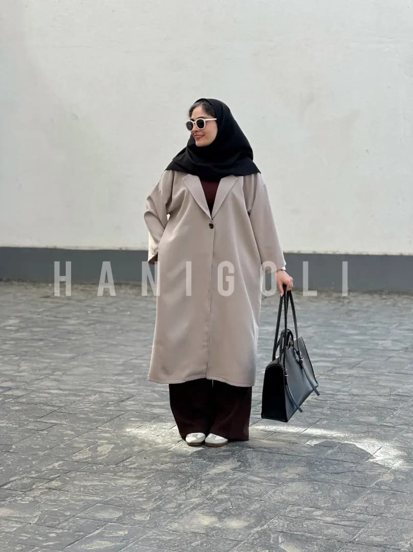 مانتو بلند مازراتی رنگ کرم پنکیکی دخترانه فری پلاس سایز سینه 140 قد 120 — تصویر ۳