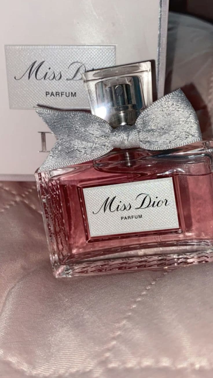 عطر (ادکلن) میس دیور پارفوم، 80 میل | Miss Dior Parfum — تصویر ۳