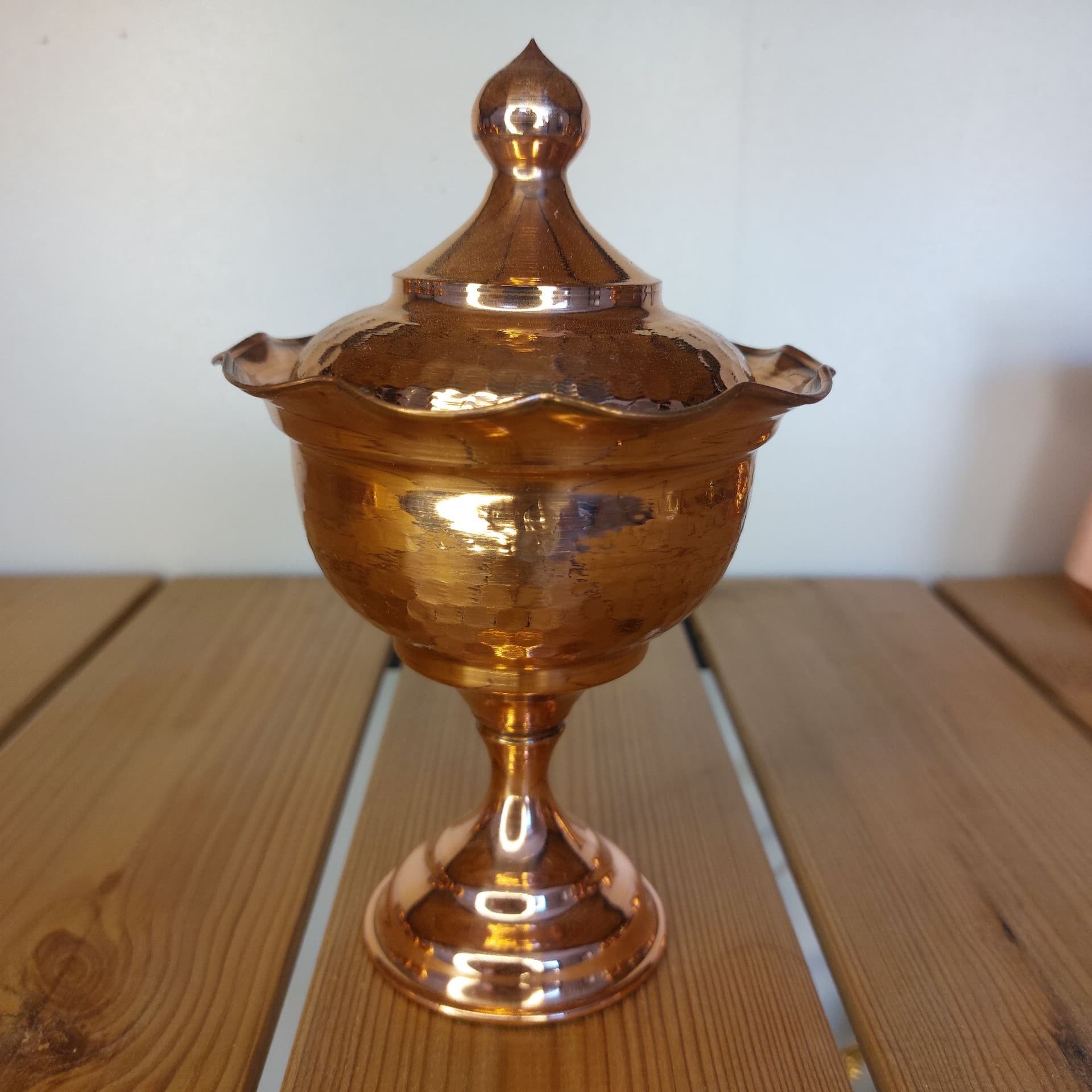 قندان مسی چکشی پایه دار نانو
