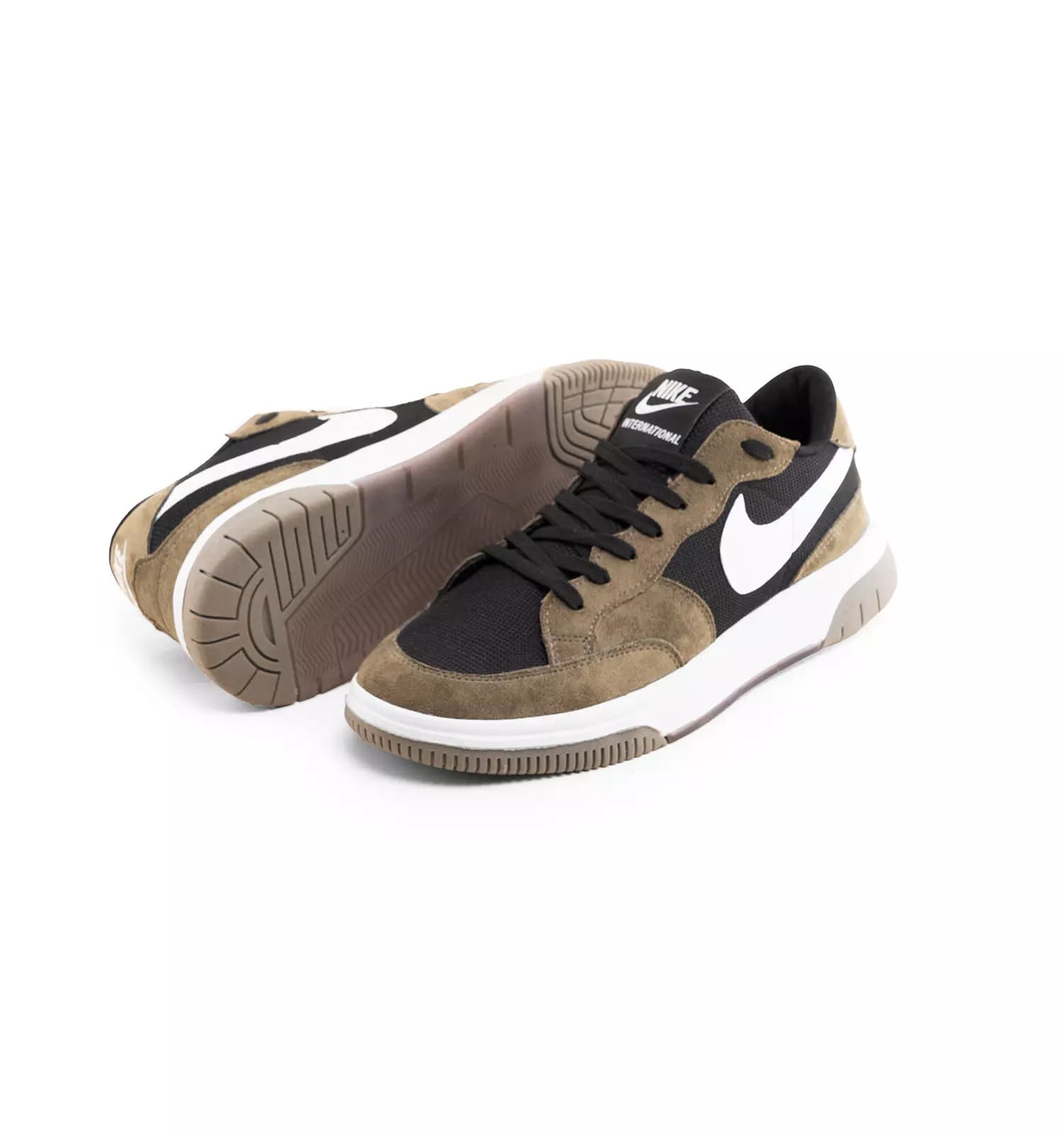 کفش اسپرت Nike — تصویر ۵