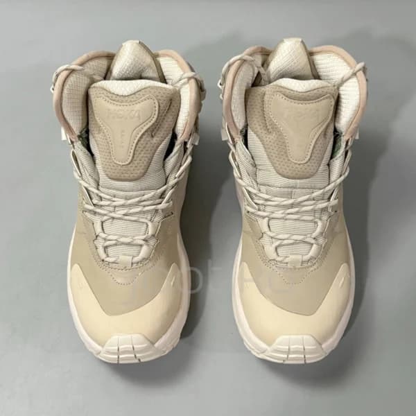 کفش کوهنوردی هوکا گورتکس شنی و کرمی Hoka Kaha 2 High GTX — تصویر ۴