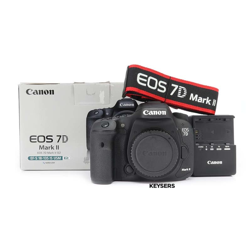 دوربین دیجیتال کانن مدل EOS 7D Mark II G به همراه لنز 18-135 میلی متر — تصویر ۸