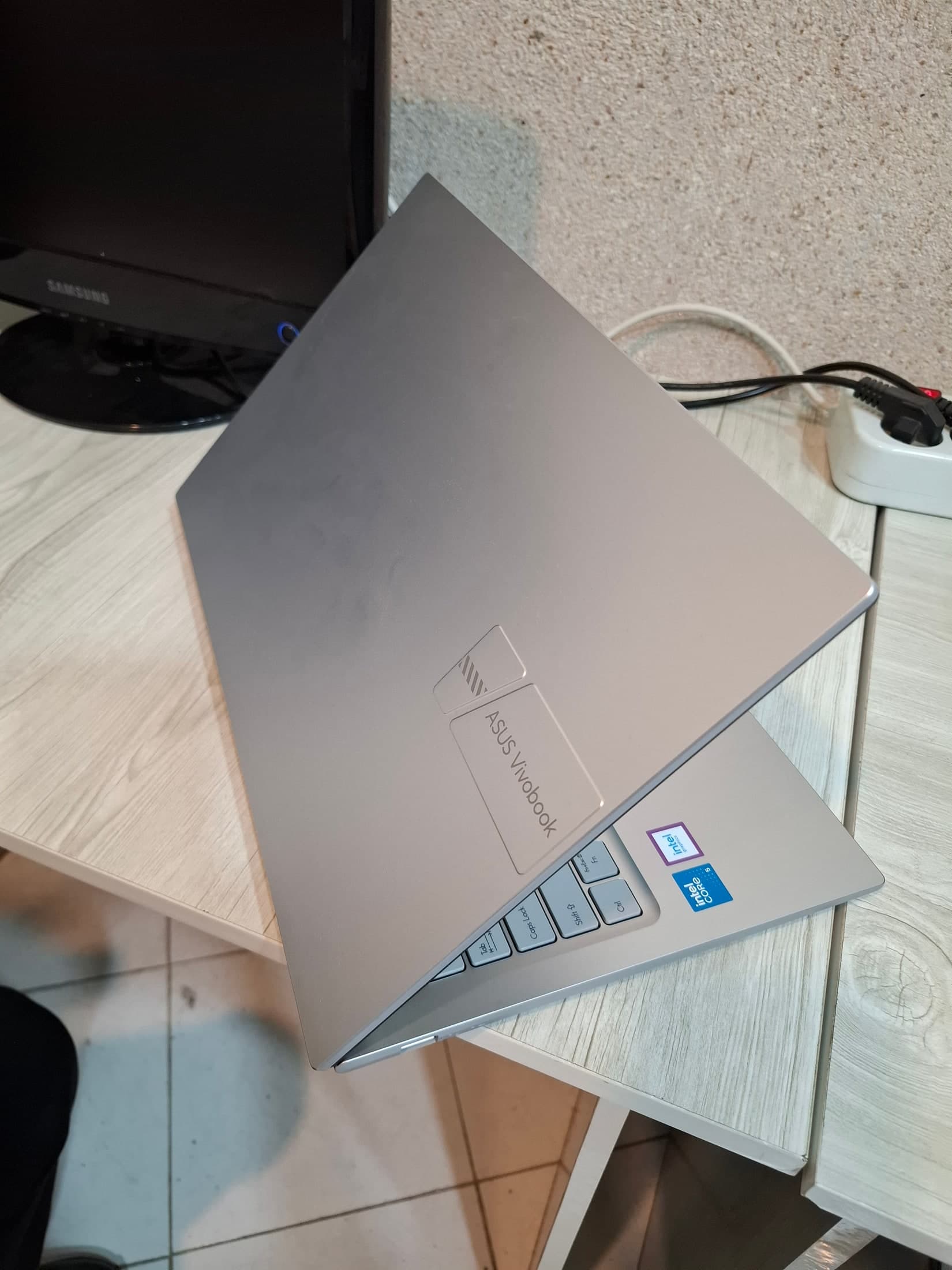 Asus 15.6 اینچ مدل Vivobook 15 X1504 I5 – 120U 8GB 512GB Intel
