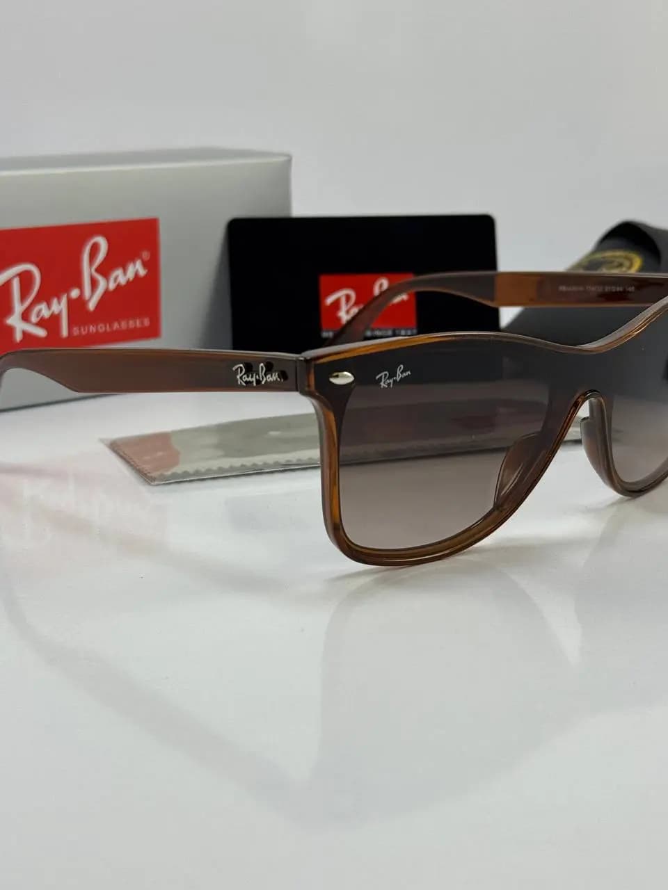 عینک ریبن قهوه ای rb-4440n — تصویر ۲