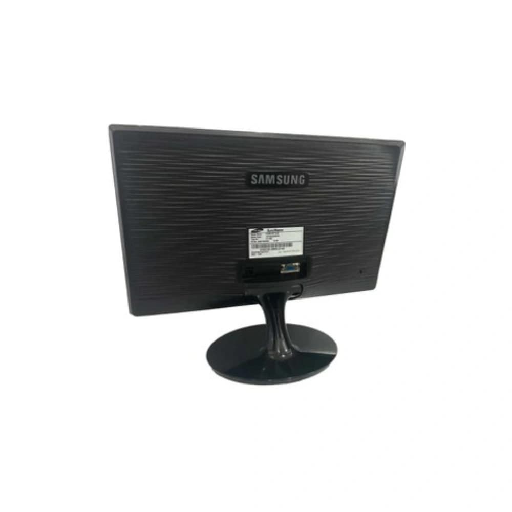 مانیتور سامسونگ مدل S19R315N Plus سایز 19 اینچ کارکرده — تصویر ۲