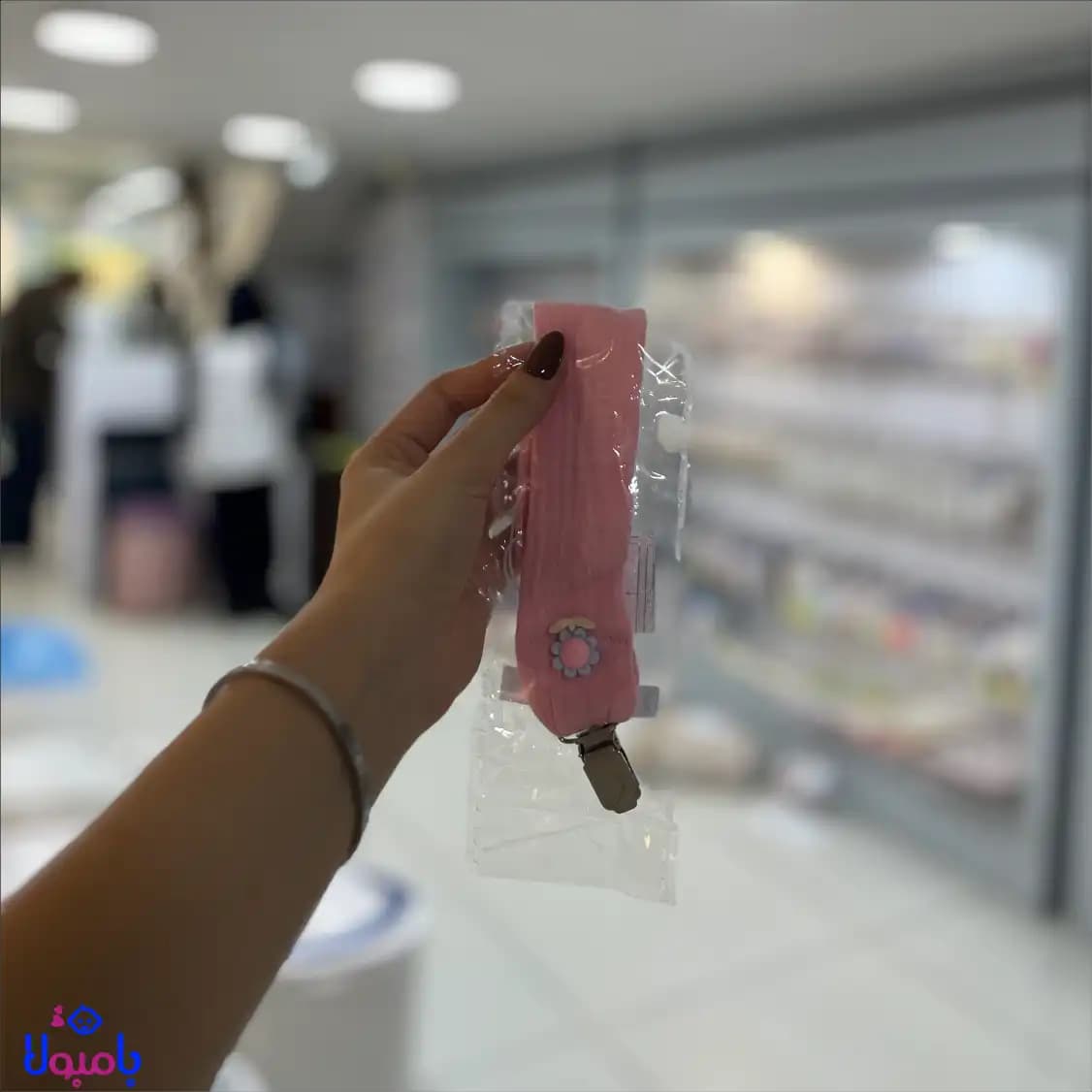 بند پستانک پارچه‌ای نخی با گیره فلزی | ارسال مهره بند به صورت رندوم — تصویر ۴