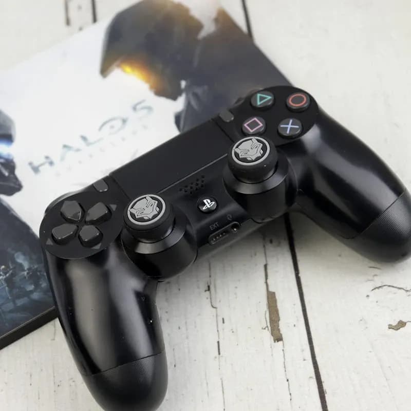 روکش آنالوگ دسته PS4 / Xbox طرح Black Panther پک دو عددی – مشکی — تصویر ۴