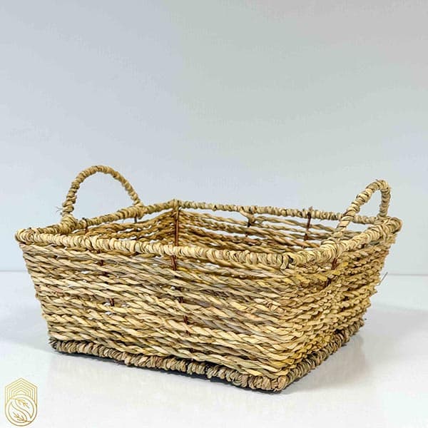 سبد حصیری مربعی دسته‌دار sh788