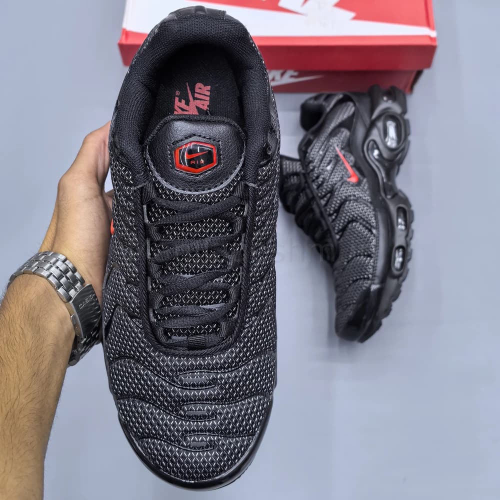 کفش نایک ایر مکس تی‌ان مشکی قرمز Nike Air Max TN Plus — تصویر ۵