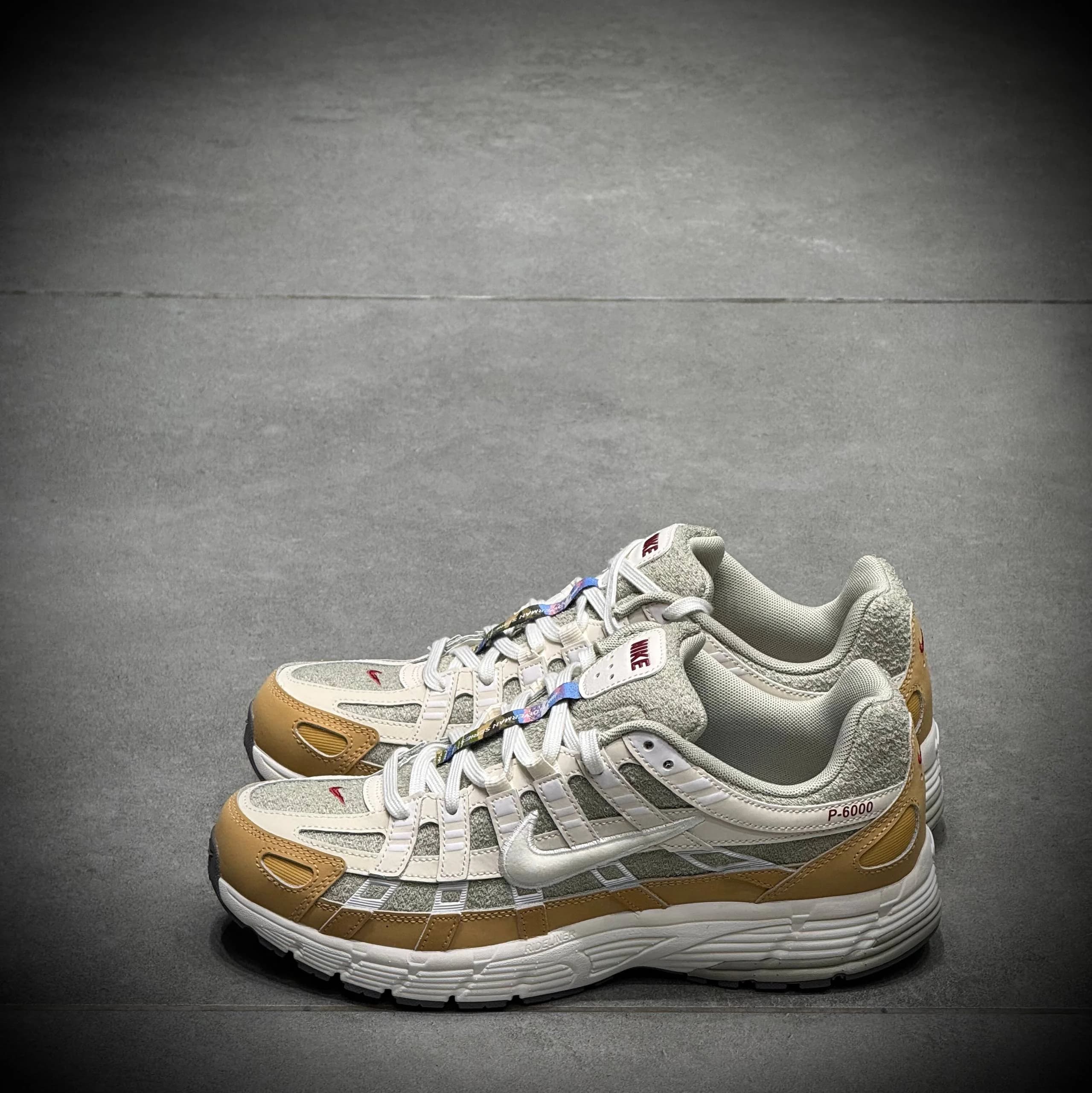 کتونی پیاده رویی نایک nike P-600
