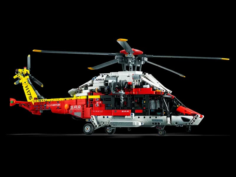 لگو Airbus H175 Rescue Helicopter سری تکنیک کد 42145 — تصویر ۳