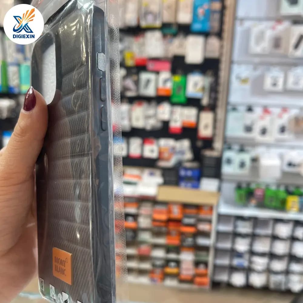 کاور کرکره ای چرمی مناسب برای آیفون 14 پرومکس — تصویر ۴