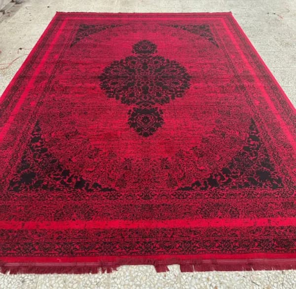 فرش وینتیج کهنه نما لاکی اقتصادی — تصویر ۲