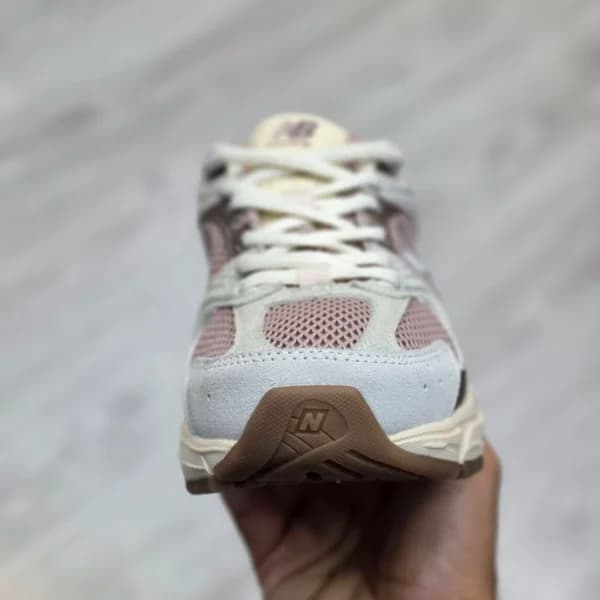 کفش نیوبالانس 530 مدل New Balance U530SUA — تصویر ۵