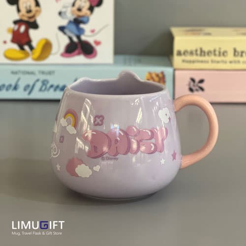 ماگ سرامیکی دیزنی قاشق دار طرح دیزی کد 0322 — تصویر ۳