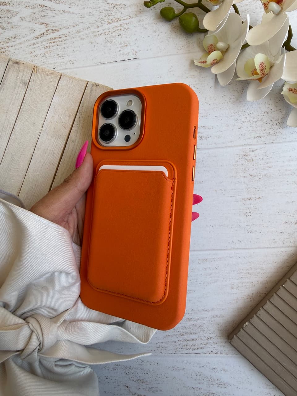 ست قاب و ولت متال چرم برای گوشی های آیفون — تصویر ۴