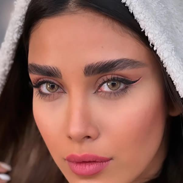 لنز NK لیو هیزل عسلی کاراملی — تصویر ۴
