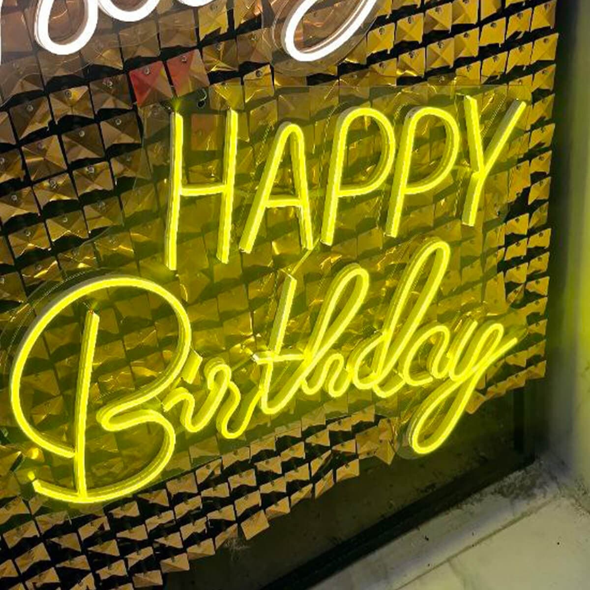 تابلو نئون Happy Birthday 2