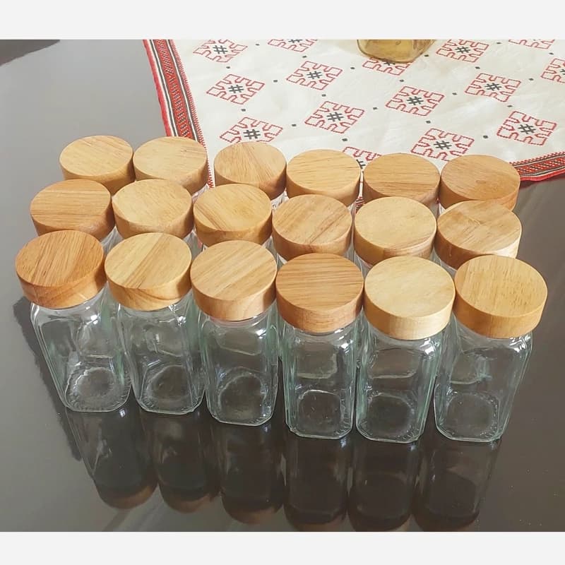 پک جا ادویه شیشه مربعی مکارتی (+ لیبل و سری نمکپاش) — تصویر ۲