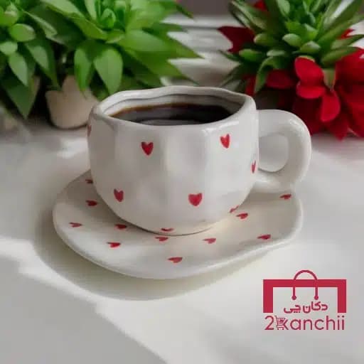 ماگ سرامیکی دفرمه پینترستی طرح قلب