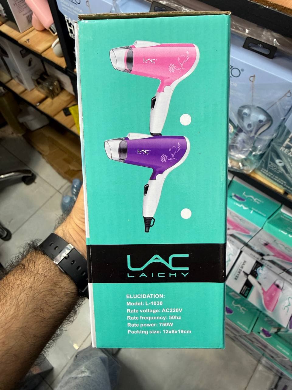 سشوار مسافرتی لایچی مدل LAC Laichy L-1030 توان ۷۵۰ وات با قابلیت یون و باد سرد اورجینال (عمده و تک) — تصویر ۶