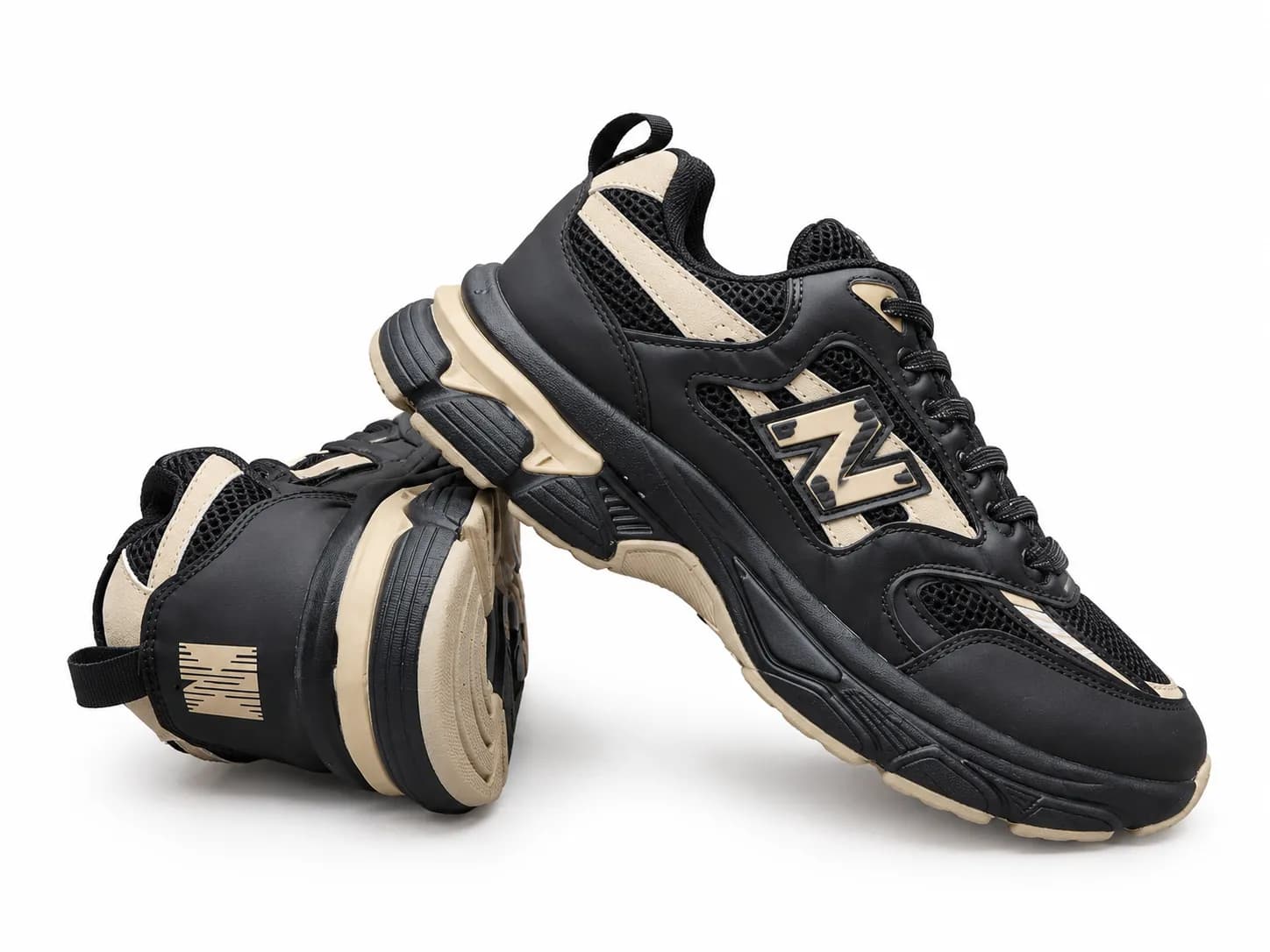 کفش اسپرت نیوبالانس New balance Chunky — تصویر ۴