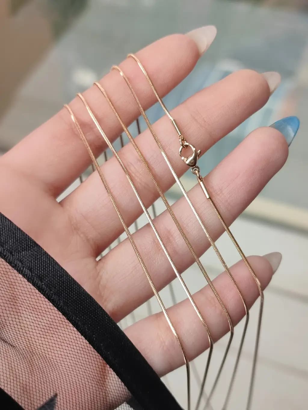 زنجیر ماری نازک ژوپینگ ۴۵ سانتی روکش طلا رنگ ثابت و ضدحساسیت — تصویر ۲