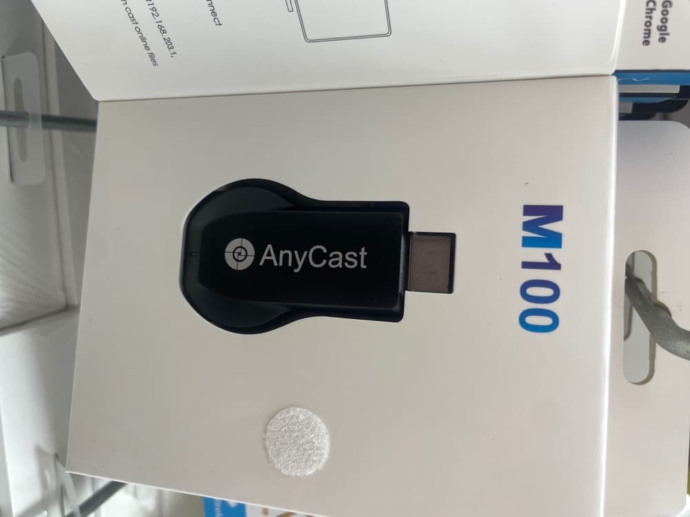 دانگل وای‌فای اورجینال Any Cast مدل M100 مخصوص آیفون با انتقال تصویر 4K |اورجینال(عمده و تک)