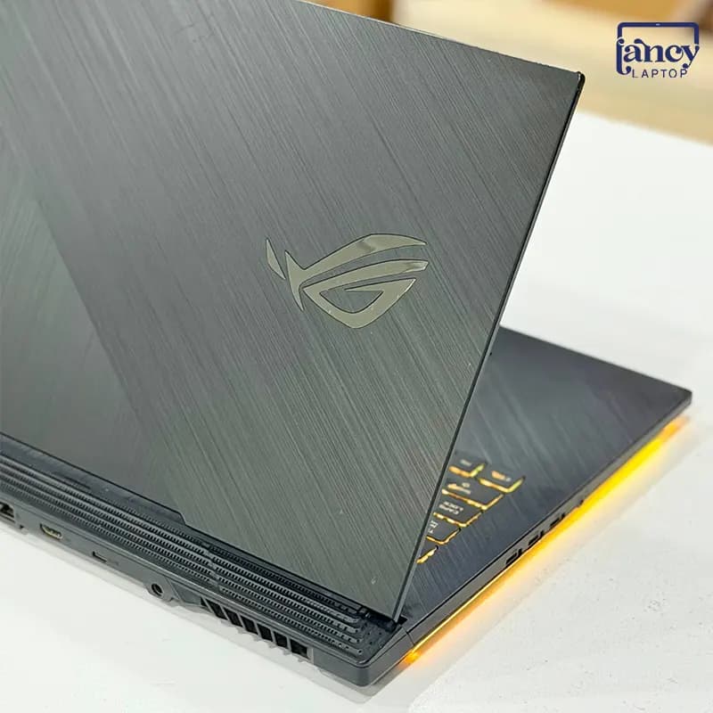 لپ تاپ استوک 17.3 اینچی ایسوس ROG Strix G731G Core i7-9750H 16GB 256GB SSD 1TB HDD RTX 2060 6GB FHD 144Hz — تصویر ۲