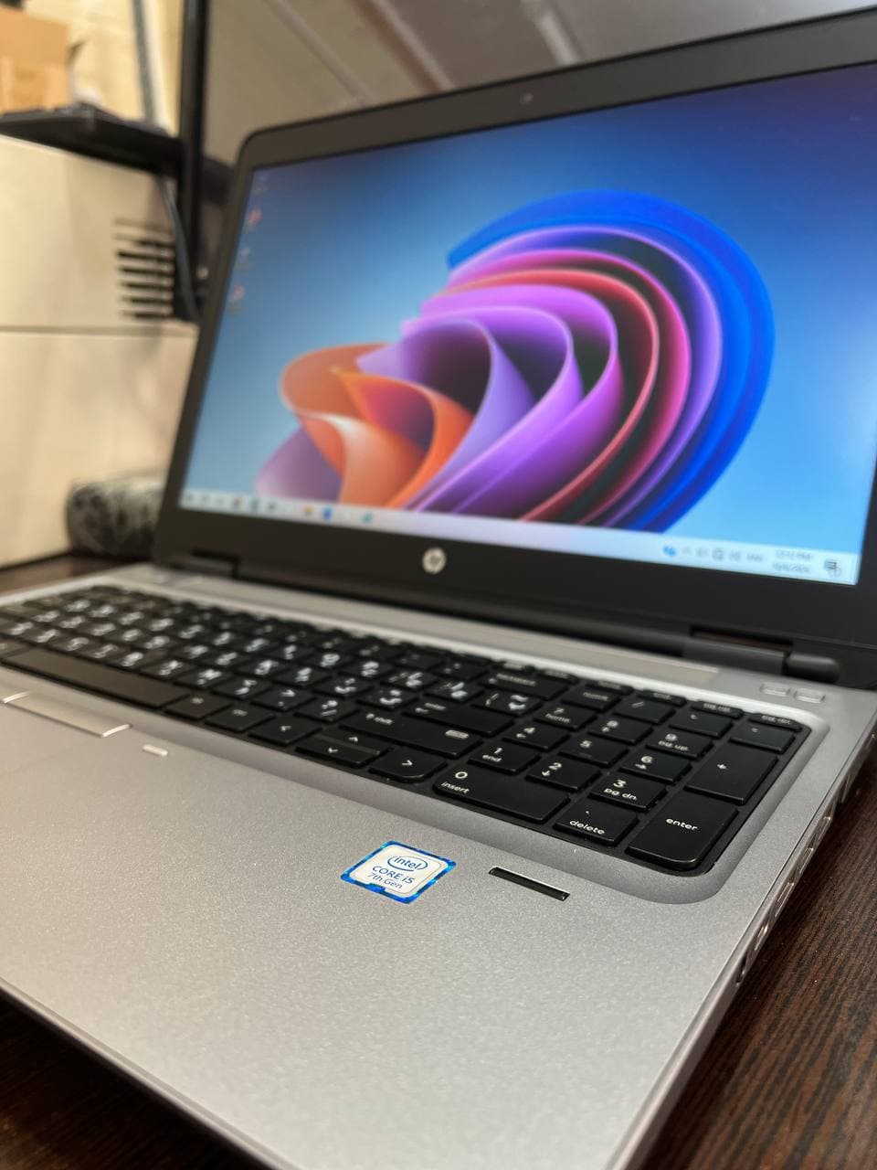 لپ تاپ HP ProBook 650 G3 | Core i5-7440HQ | RAM 8GB | SSD 256GB — تصویر ۶